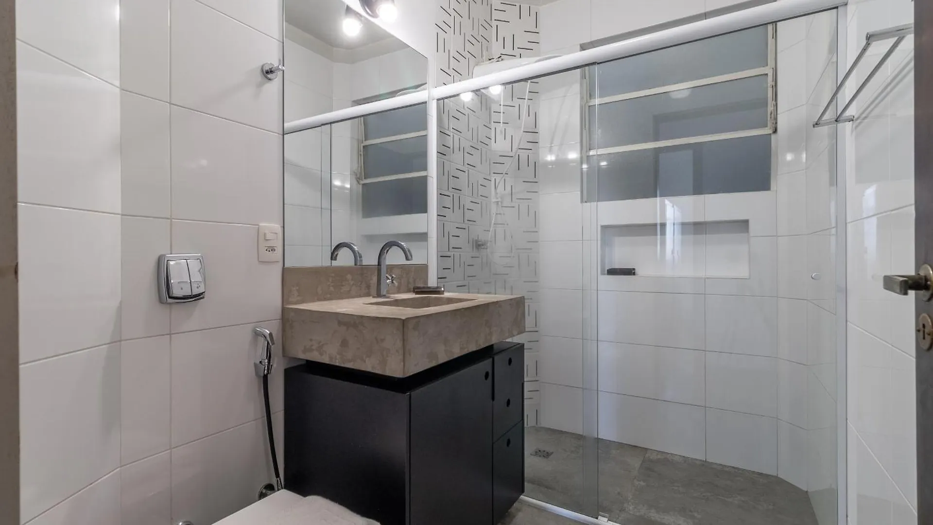Apartamento Em Frente Ao Hc Na Av Dr Arnaldo Sao Paulo