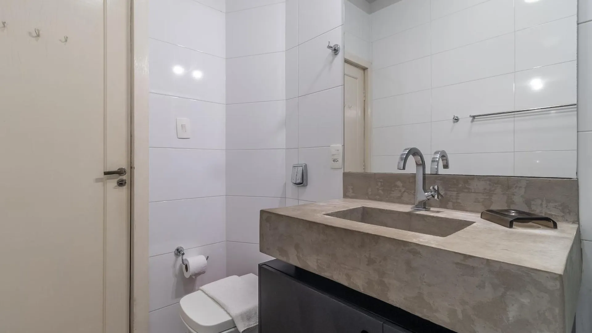 Apartment Apartamento Em Frente Ao Hc Na Av Dr Arnaldo Sao Paulo