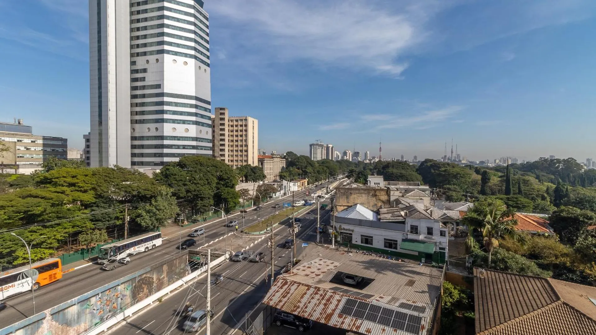 Apartamento Em Frente Ao Hc Na Av Dr Arnaldo Sao Paulo Apartment